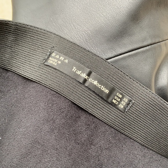 ZARA TRAFALUC | Faux leather skirt - Picture 8 of 9